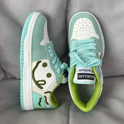 New Fashion Women's Sneakers Cute Cartoon Hand-painted Lace-up Thick-soled Vulcanized Shoes Flat Casual Skateboard Shoes