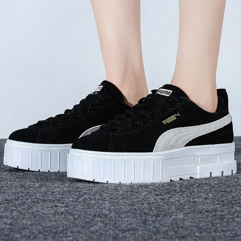 PUMA Outdoor Thick Sole Increased Breathable Wear-Resistant Board Shoes Black and White Color Matching Casual Women's Shoes