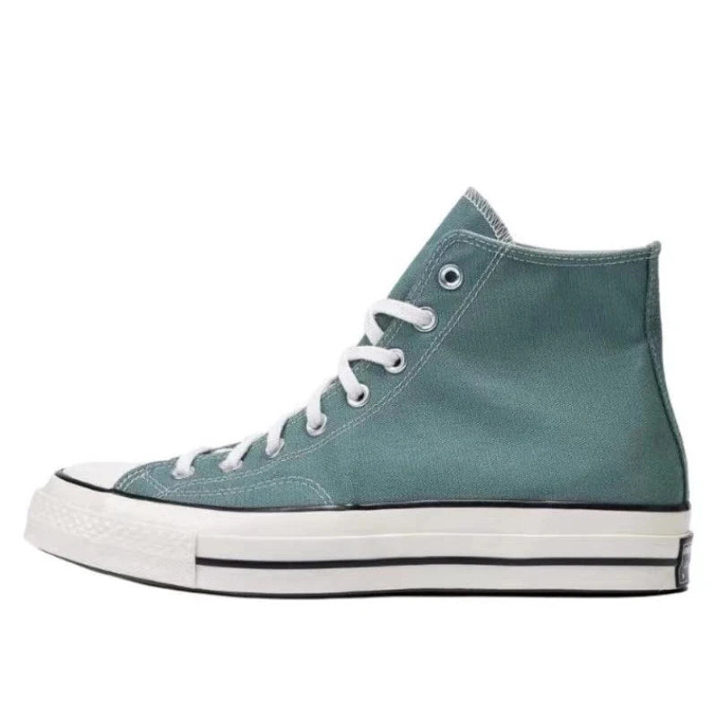 Converse Chuck 70 daily versatile, wear-resistant, lightweight, high top canvas shoes for both men and women in blue