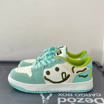 New Fashion Women's Sneakers Cute Cartoon Hand-painted Lace-up Thick-soled Vulcanized Shoes Flat Casual Skateboard Shoes